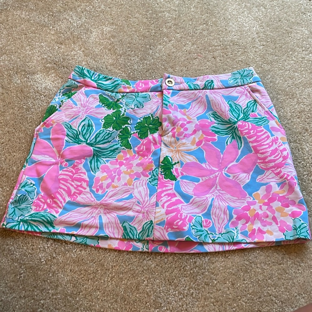 Good Condition- Lilly Pulitzer Knit Collette Skort in Tiger Liar, Size 6